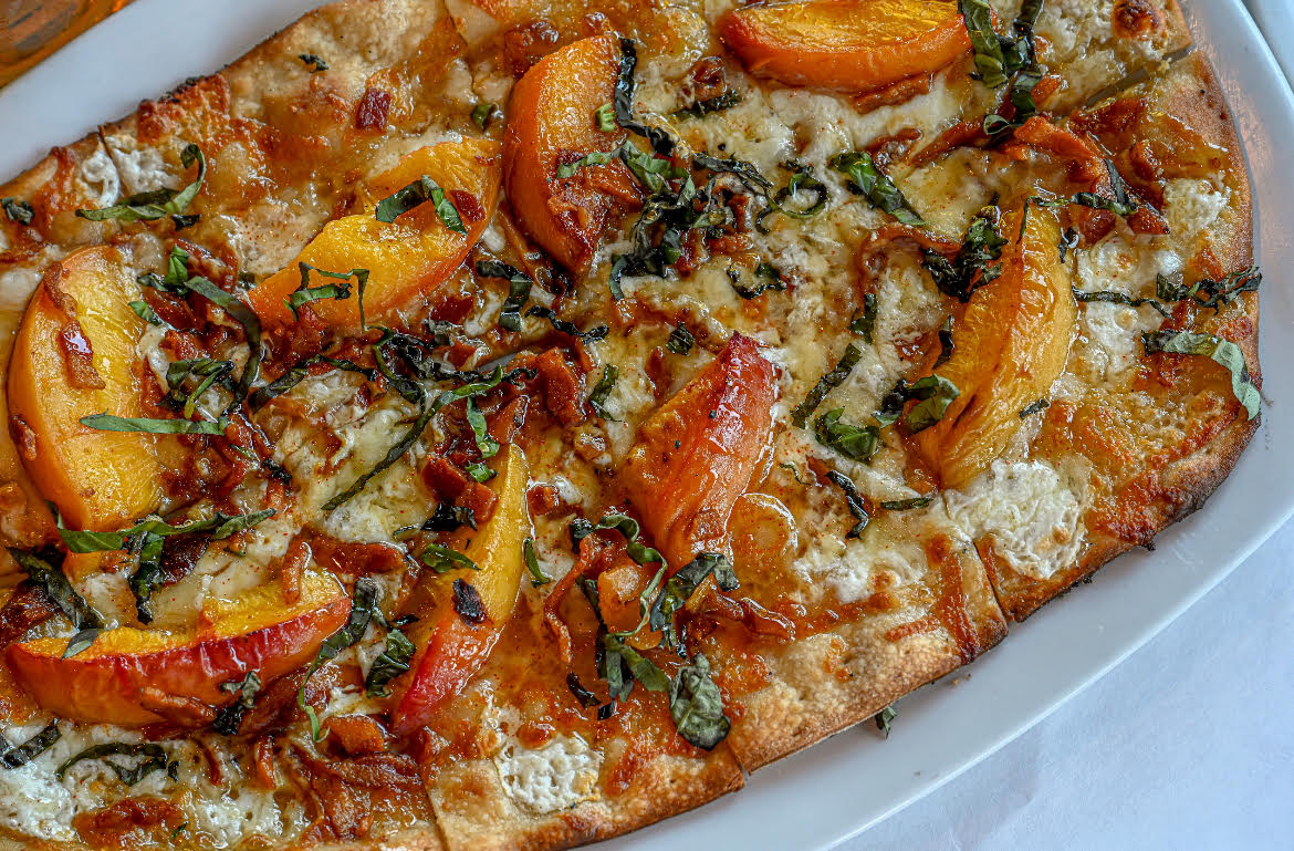 //amerigo.net/wp-content/uploads/2025/08/Amerigo-Peach-Pizza.jpg