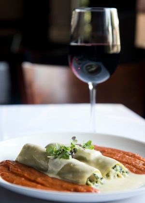 https://amerigo.net/wp-content/uploads/2019/05/Canneloni-and-wine-min-300x420.jpg