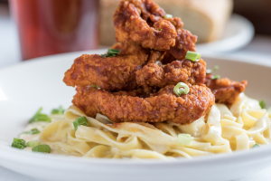 https://amerigo.net/wp-content/uploads/2019/05/Hot-Chicken-300x200.png